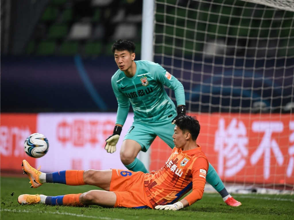 毫无疑问是 毫无疑问是